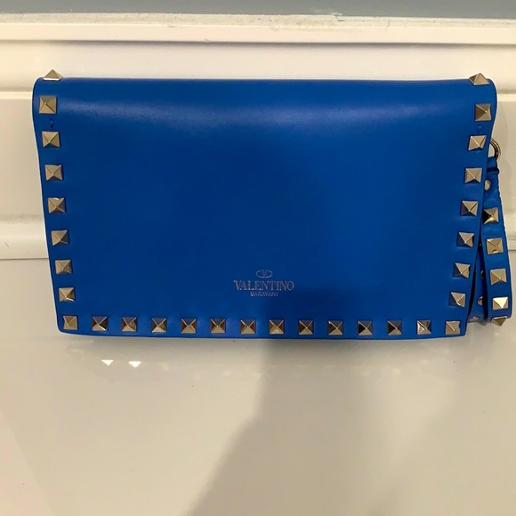 Valentino Garavani Handbags - Valentino garavani clutch